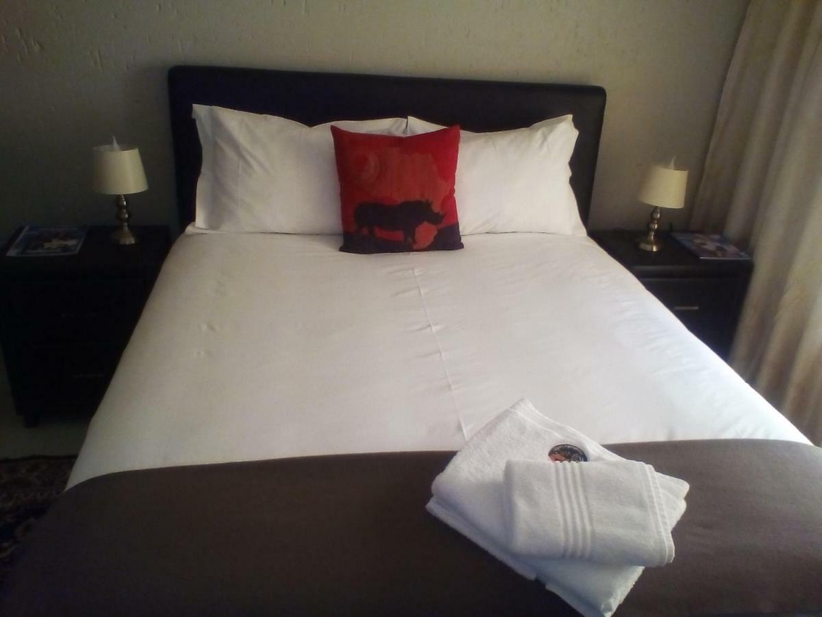 Mmakosha Lodge Pretoria-Noord 外观 照片